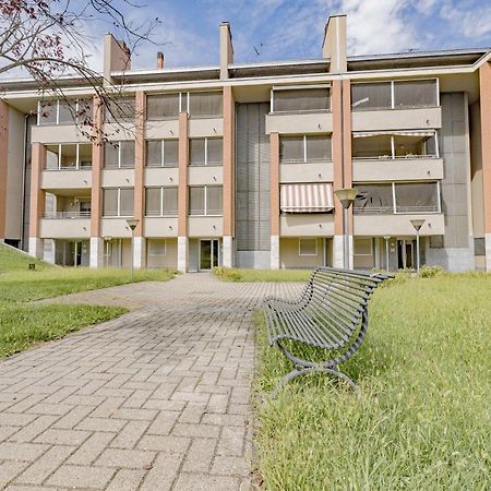 Milan Mchome Треццано-суль-Навиглио Экстерьер фото